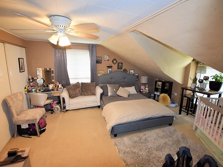 235 W Hickory Rd — Photo 35