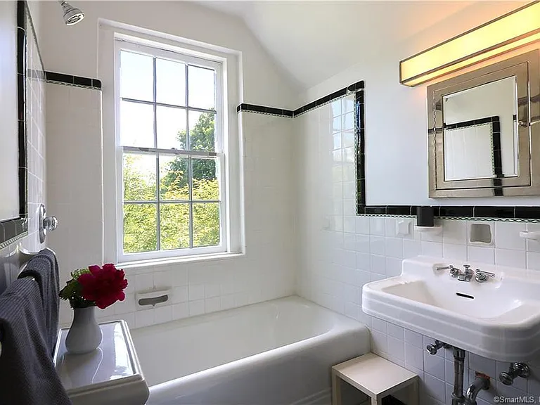 126 Morningside Dr S #1 — Photo 22