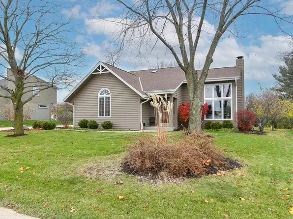 4148 South Regal Manor COURT, New Berlin, WI 53151