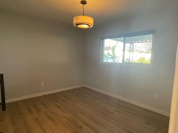 5th image of 4321 Tecumseh Way