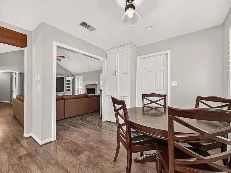23011 Fox Hunt Dr — Photo 30