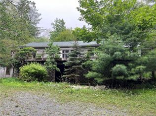 317 S Gully Rd, Ellenville, NY 12428