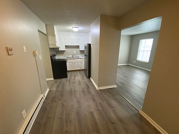 2nd image of 816 12th Ave #3