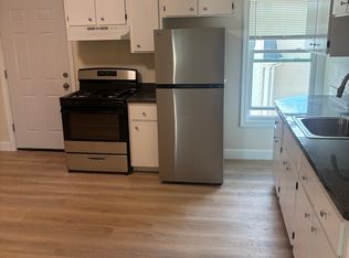 40 Walnut St Floor 3, Dorchester, MA 02122