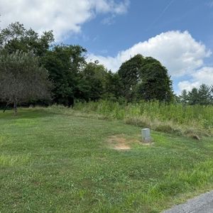 20-21 Matty Dr, Belle Vernon, PA, 15012