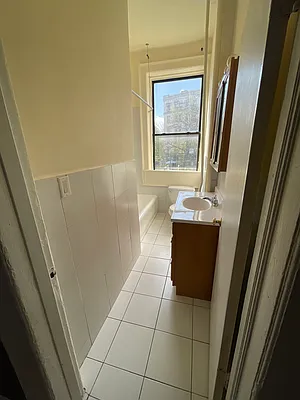 Rented by Oxford Property Group | media 9