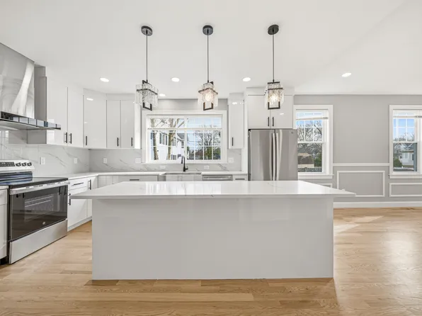 9 Logan Ave, Medford, MA 02155