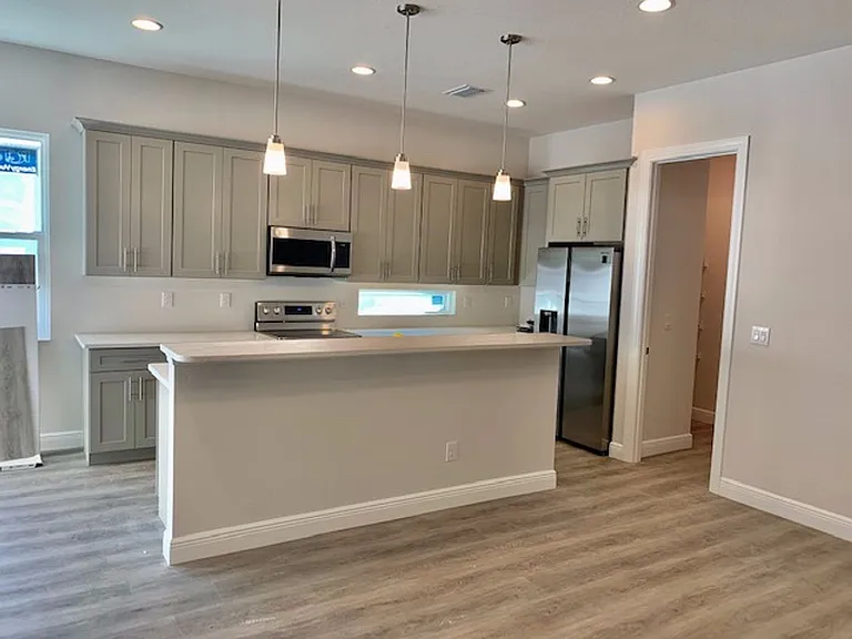 2921 River Run Way — Photo 13