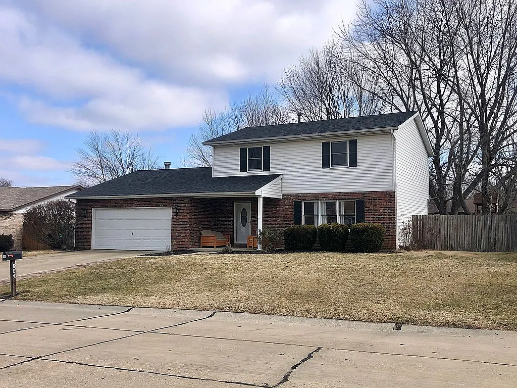 804 Edenburgh Way photo 1