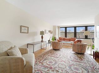 18-75 Corporal Kennedy St APT 3K, Bayside, NY