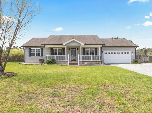 214 Tall Tree Ct, Maysville, NC 28555