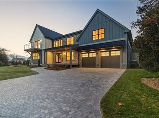 27 Marcello Dr, Jamestown, RI 02835