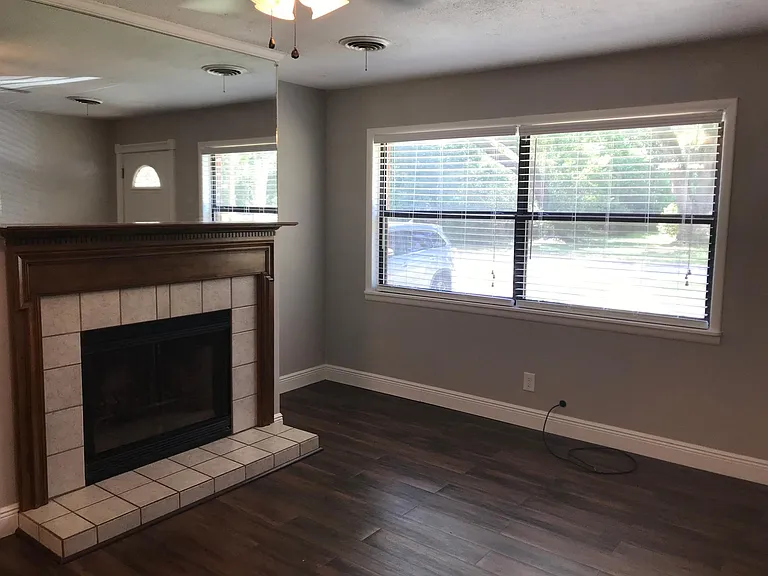 109 Bluebird Dr — Photo 3