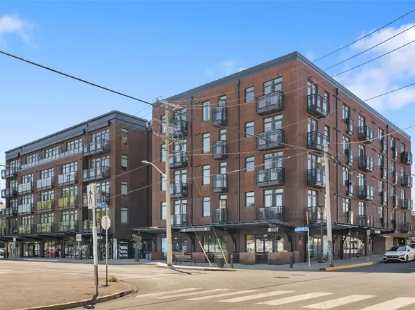 515 Chatham St #310, Victoria, BC V8T 0C8