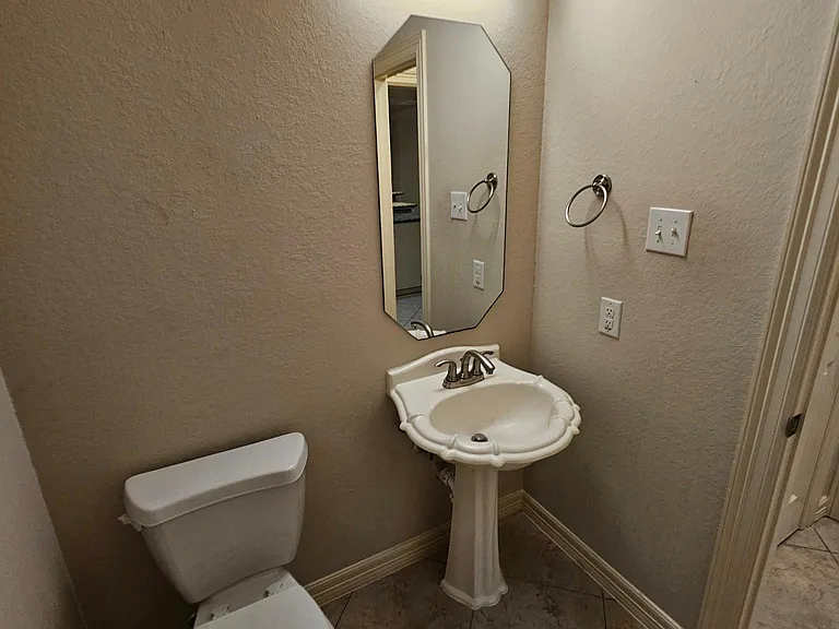 503 Birdsong Dr — Photo 20