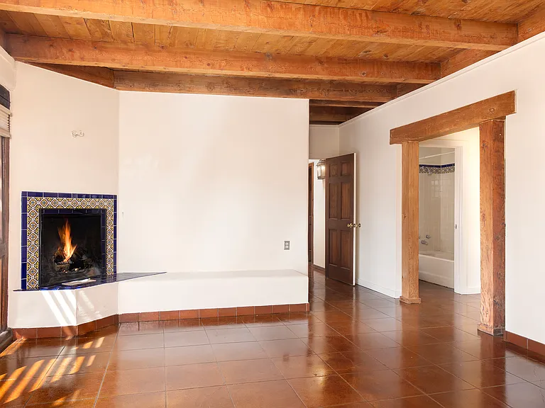 377 Calle Loma Norte — Photo 22