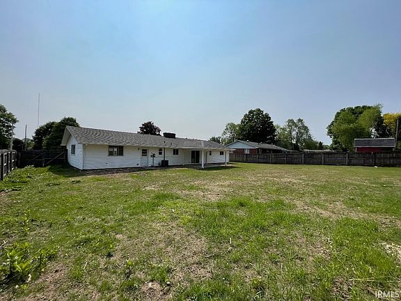 2nd image of 5515 Abshire Dr