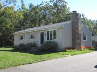 5 Mark St, Springfield, MA 01129