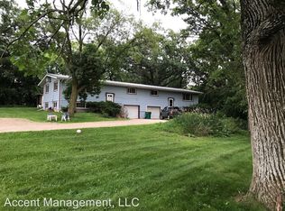 1757 Greenway Rd, Sun Prairie, WI 53590