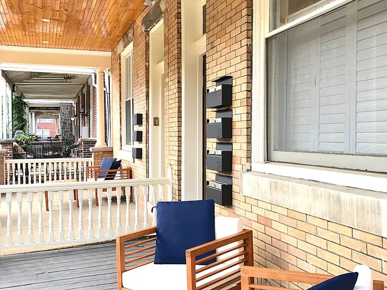 815 S 49th St — Photo 35