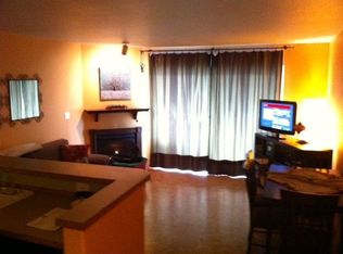 3435 California Ave SW APT 102, Seattle, WA 98116