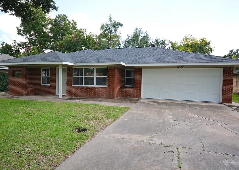 1st image of 5823 Hornwood Dr