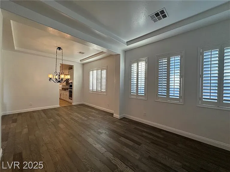 2321 Martinique Ave — Photo 11
