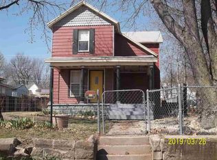 315 S D St, Arkansas City, KS 67005