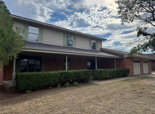 1100 Prairie Dr N, Altus, OK 73521