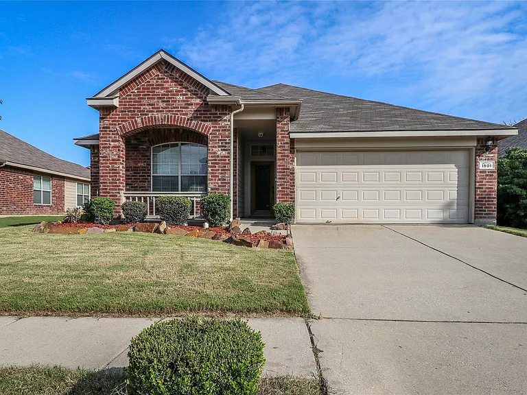 1501 Canvasback — Photo 1