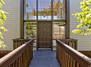 399 Lancaster St, Cambria, CA 93428