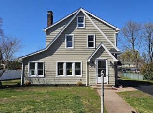 38 Prospect Ave, Pompton Plains, NJ