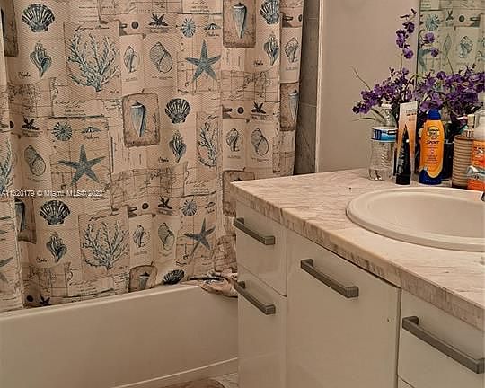 4th image of 244 Biscayne Blvd APT 244