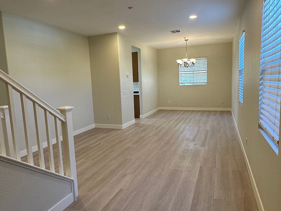 1st image of 6298 Long Cove Dr