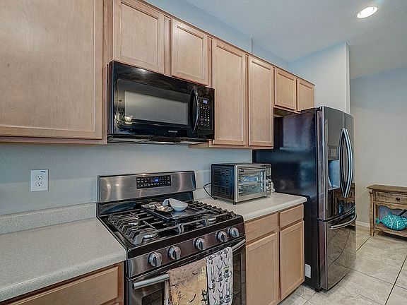 5th image of 10145 W Marguerite Ave