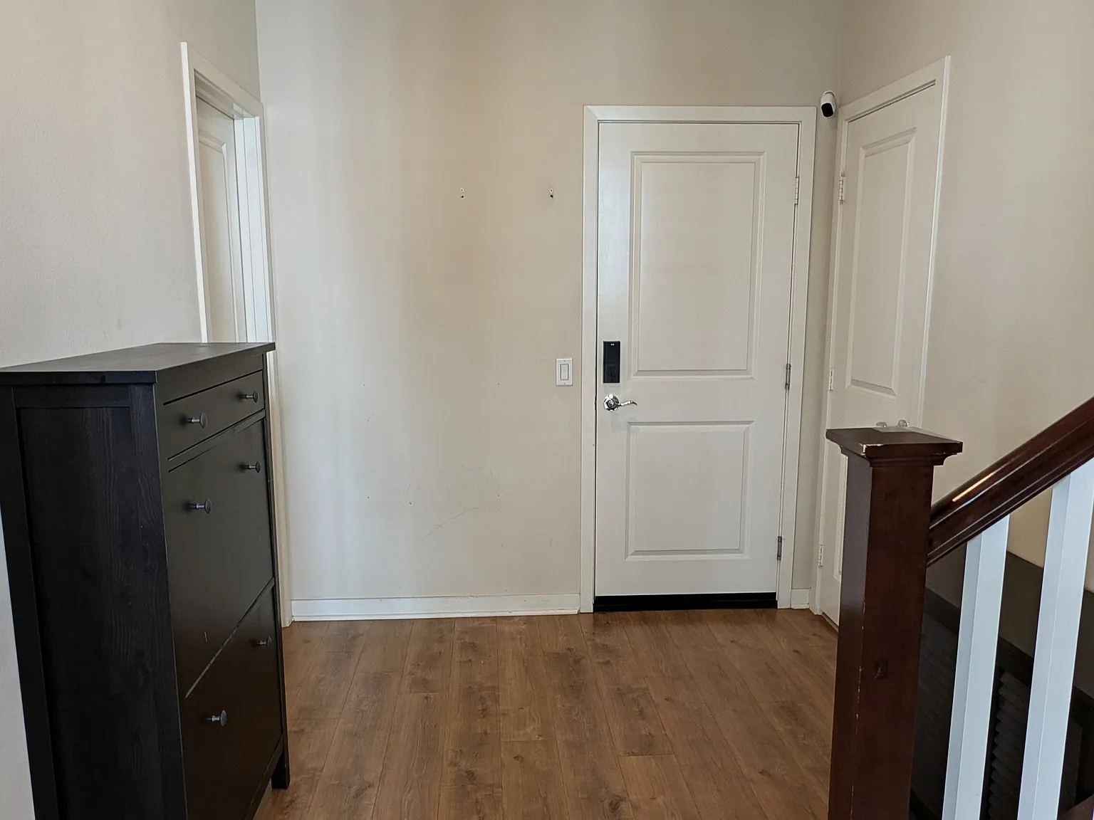 2 bed, 2.5 bath, 1548 sqft, $4,100 — Photo 3