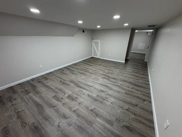 11673 Huntington Rd — Photo 19