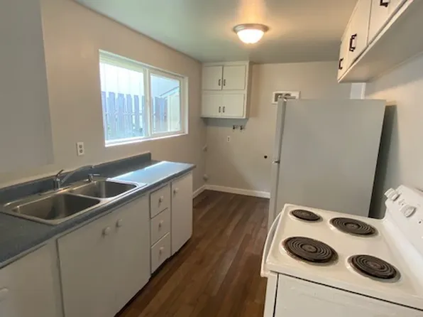 3304 Ward Ave, Bremerton, WA 98310