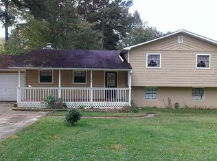 209 Belmont Ln, Lawrenceville, GA 30046