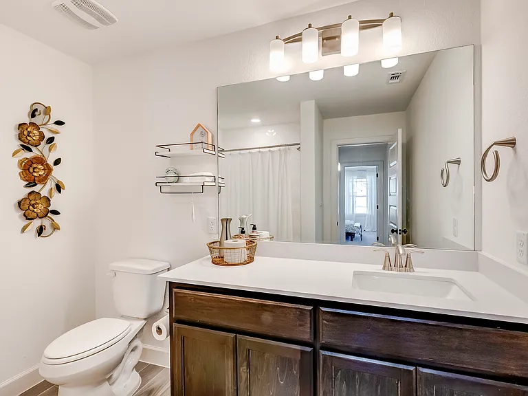133 Goshen Dr — Photo 34