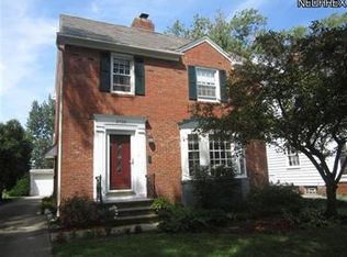 3720 Strathavon Rd, Shaker Heights, OH 44120