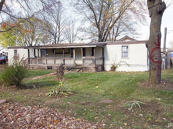 2nd image of 28185 Fieldhouse Ave