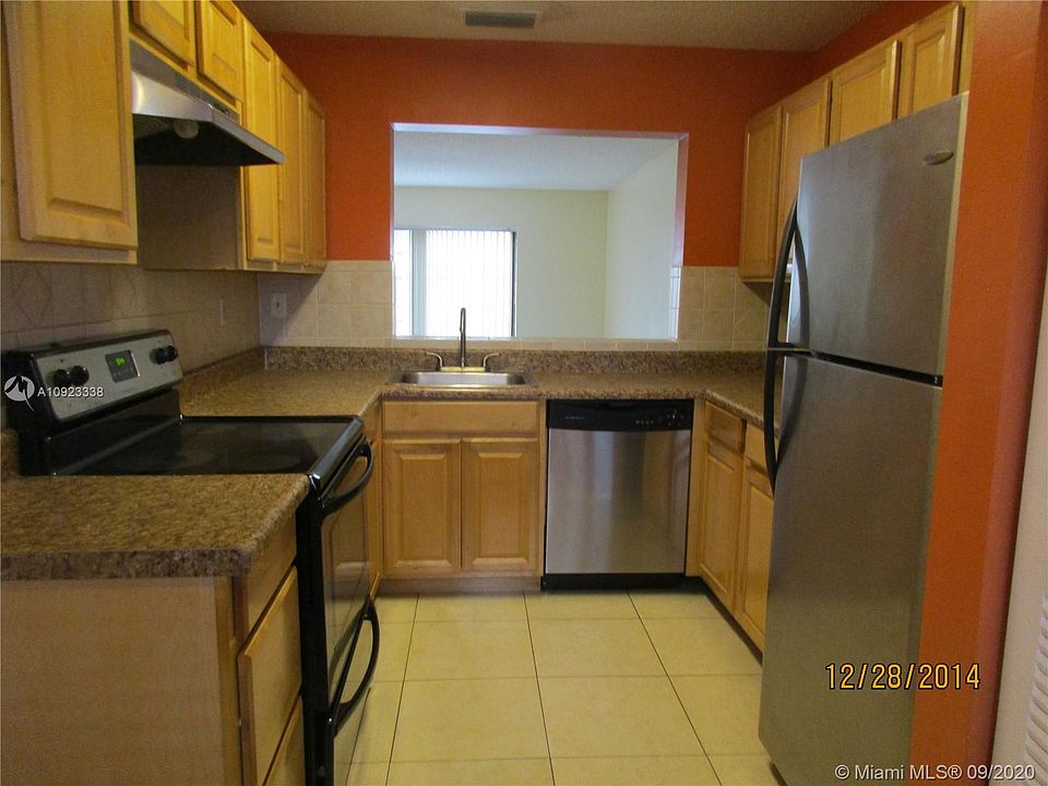 1st image of 9493 Palm Cir N #9493