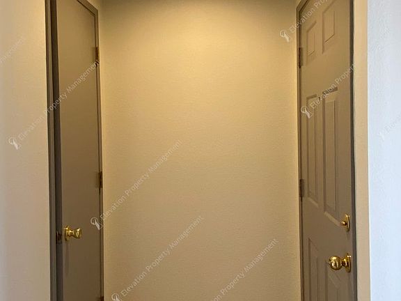 3rd image of 2769 NE Mesa Ct Unit 2