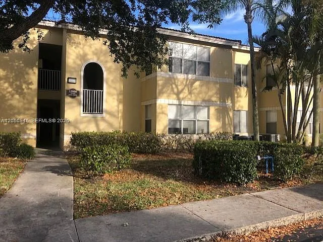 12950 Vista Isles Dr #425 — Photo 1