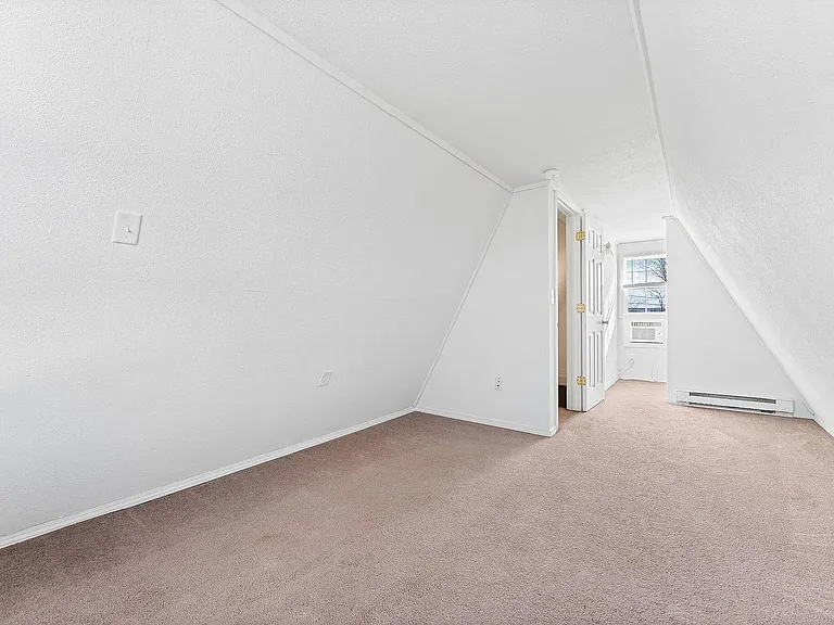25 Bay Breeze Ln #25 — Photo 14