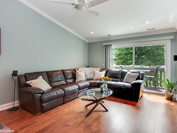 2nd image of 1210 Streamwood Ln #367