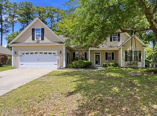 103 Southern Magnolia Ct, Hampstead, NC 28443