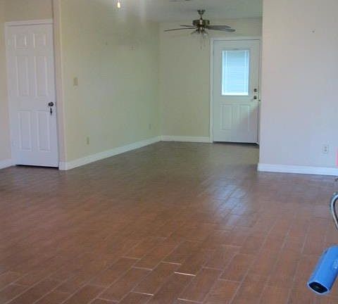 5th image of 1070 W Circle Dr