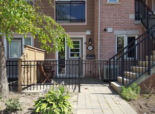 4975 Southampton Dr #207, Mississauga, ON